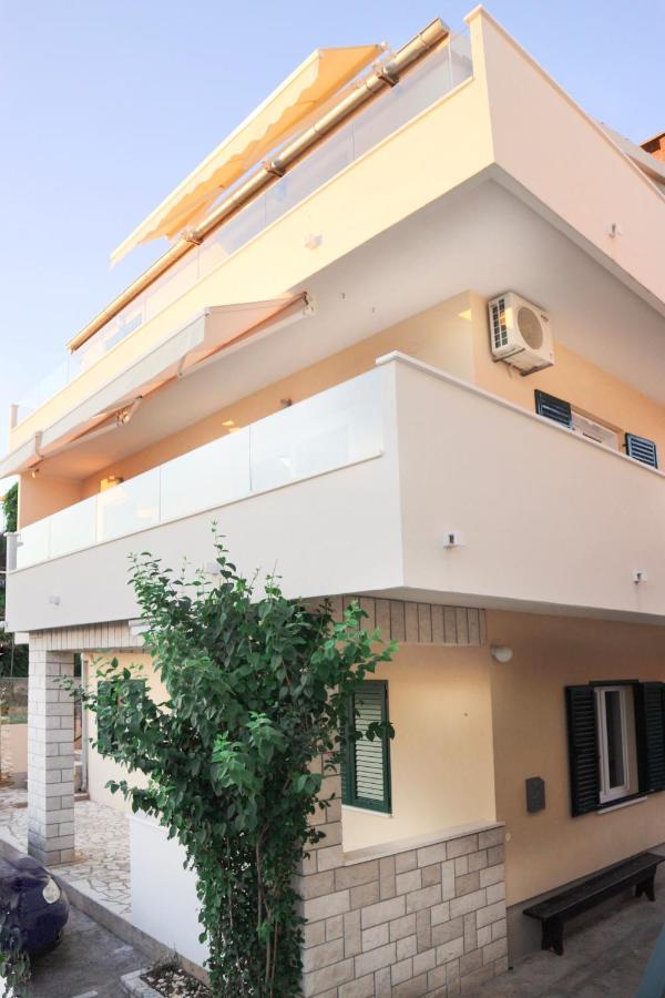 Apartments Keko Primošten Exteriér fotografie